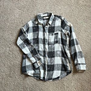Hollister Gray&White distressed flannel Size Small juniors